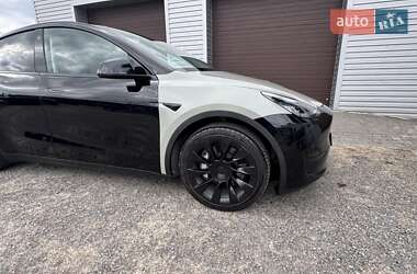 Позашляховик / Кросовер Tesla Model Y 2022 в 