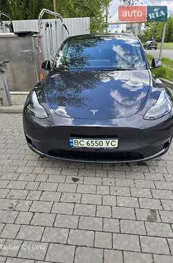 Внедорожник / Кроссовер Tesla Model Y 2024 в 