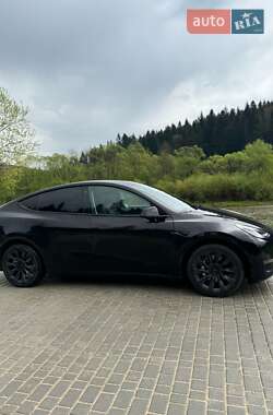 Позашляховик / Кросовер Tesla Model Y 2021 в 