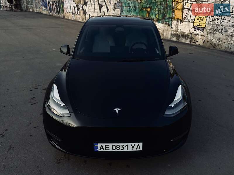 Позашляховик / Кросовер Tesla Model Y 2022 в Дніпрі