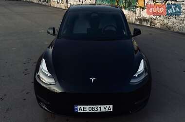 Внедорожник / Кроссовер Tesla Model Y 2022 в 