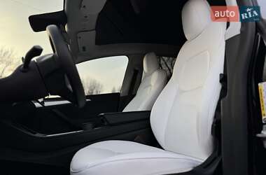 Внедорожник / Кроссовер Tesla Model Y 2022 в 