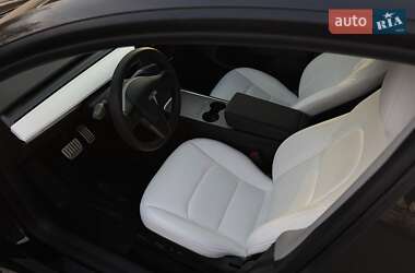 Внедорожник / Кроссовер Tesla Model Y 2022 в 