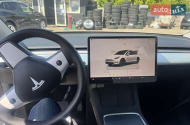 Внедорожник / Кроссовер Tesla Model Y 2022 в 