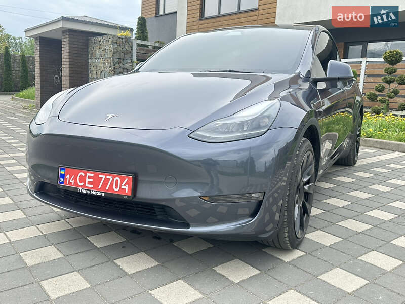 Внедорожник / Кроссовер Tesla Model Y 2023 в Стрые