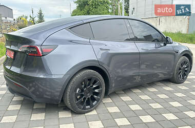Внедорожник / Кроссовер Tesla Model Y 2023 в 