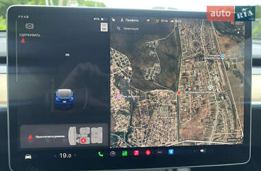 Позашляховик / Кросовер Tesla Model Y 2022 в 