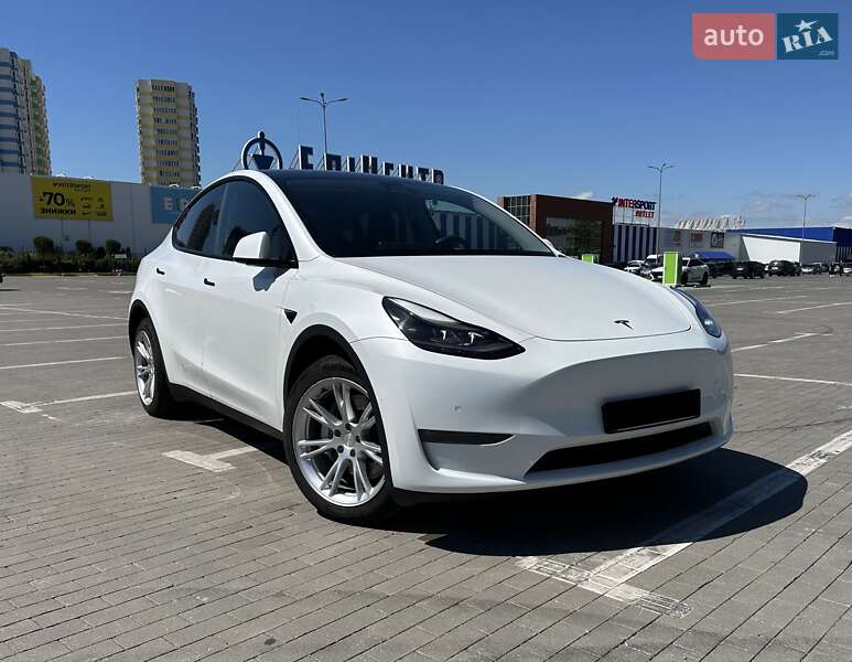 Внедорожник / Кроссовер Tesla Model Y 2022 в 