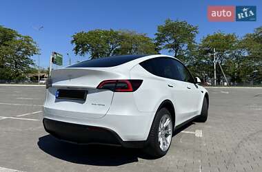 Внедорожник / Кроссовер Tesla Model Y 2022 в 