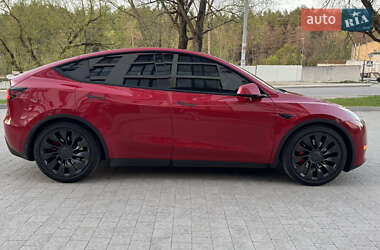 Внедорожник / Кроссовер Tesla Model Y 2021 в 