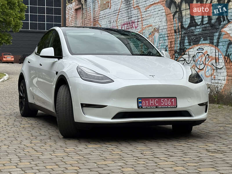 Внедорожник / Кроссовер Tesla Model Y 2021 в Луцке