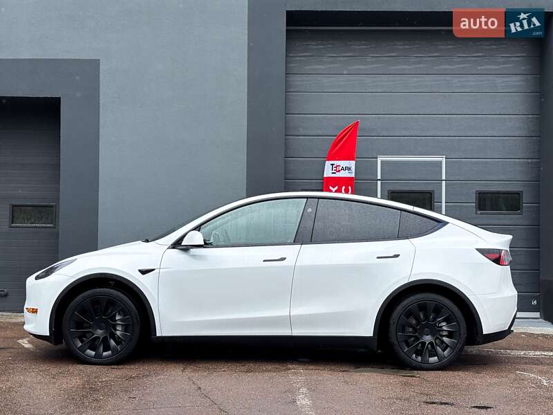 Внедорожник / Кроссовер Tesla Model Y 2024 в Киеве фото 6 Внедорожник / Кроссовер Tesla Model Y 2024 в Киеве