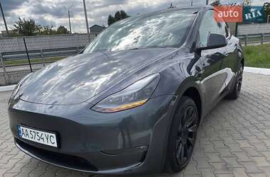 Внедорожник / Кроссовер Tesla Model Y 2023 в 