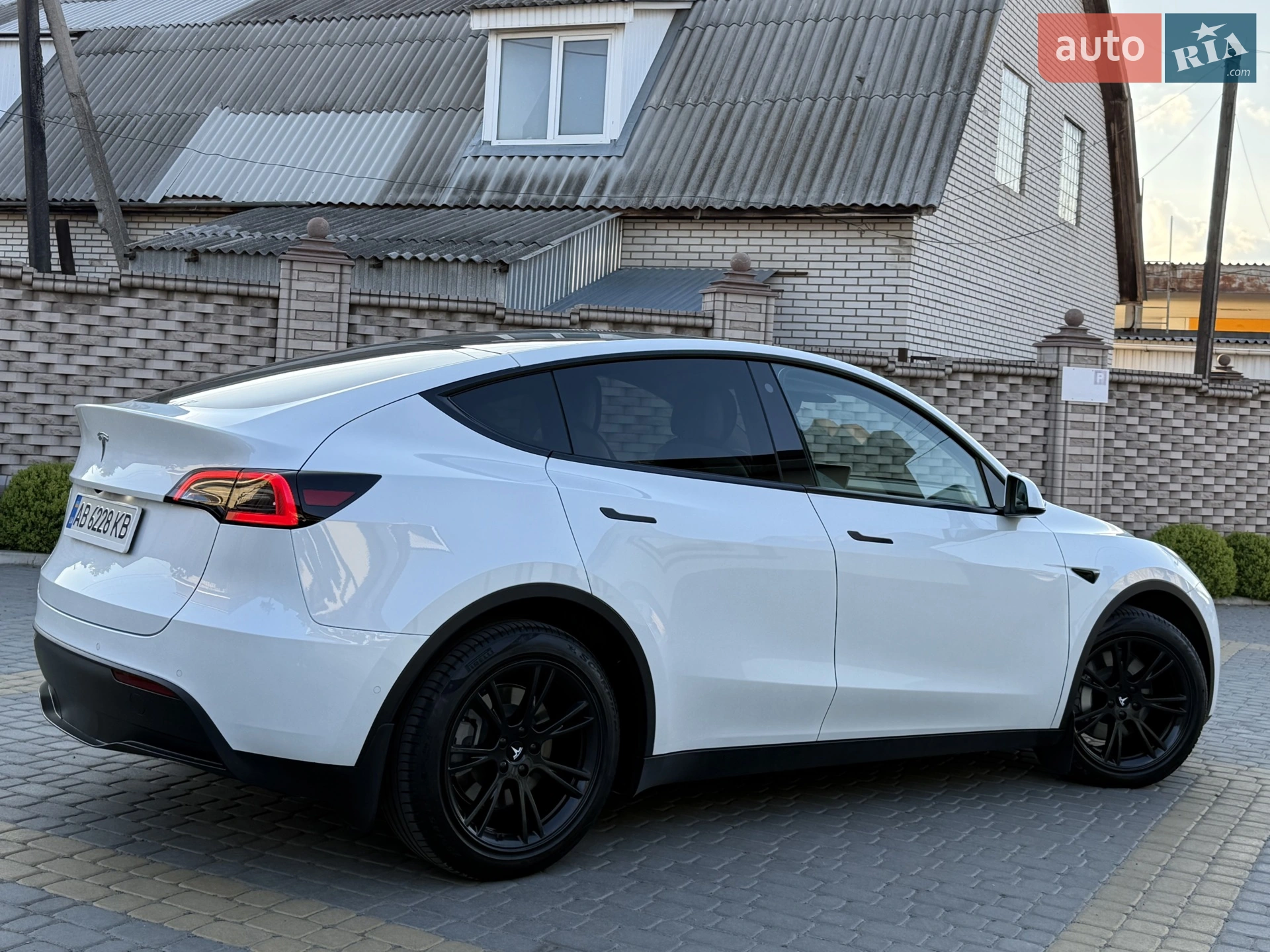 2021 Tesla Model Y - мініатюра 5