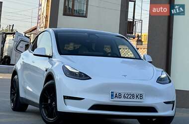 Внедорожник / Кроссовер Tesla Model Y 2021 в 