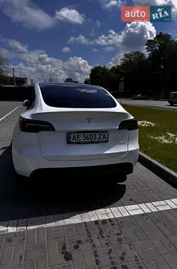 Внедорожник / Кроссовер Tesla Model Y 2020 в 