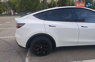 Внедорожник / Кроссовер Tesla Model Y 2022 в 