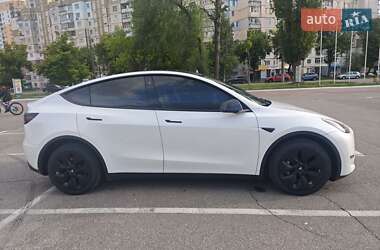 Внедорожник / Кроссовер Tesla Model Y 2022 в 