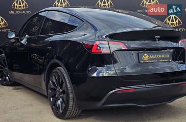 Внедорожник / Кроссовер Tesla Model Y 2021 в 