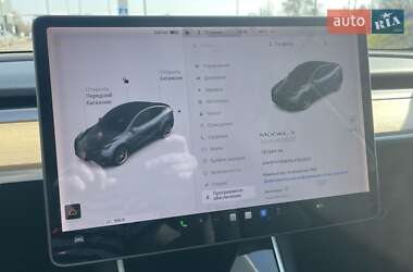 Внедорожник / Кроссовер Tesla Model Y 2020 в 