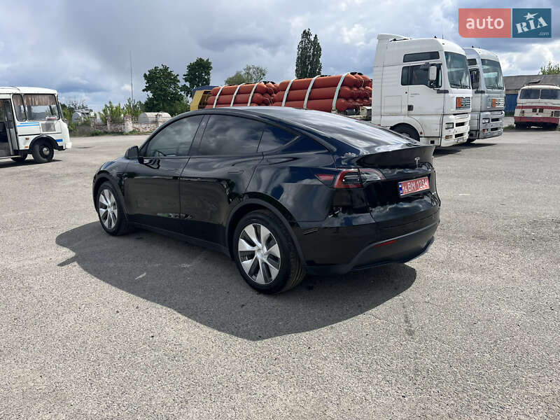 Внедорожник / Кроссовер Tesla Model Y 2023 в Радомышле