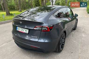 Внедорожник / Кроссовер Tesla Model Y 2022 в 