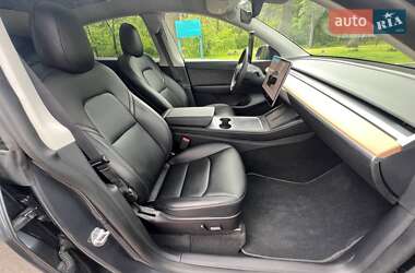 Внедорожник / Кроссовер Tesla Model Y 2022 в 