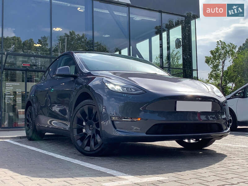 Внедорожник / Кроссовер Tesla Model Y 2023 в 