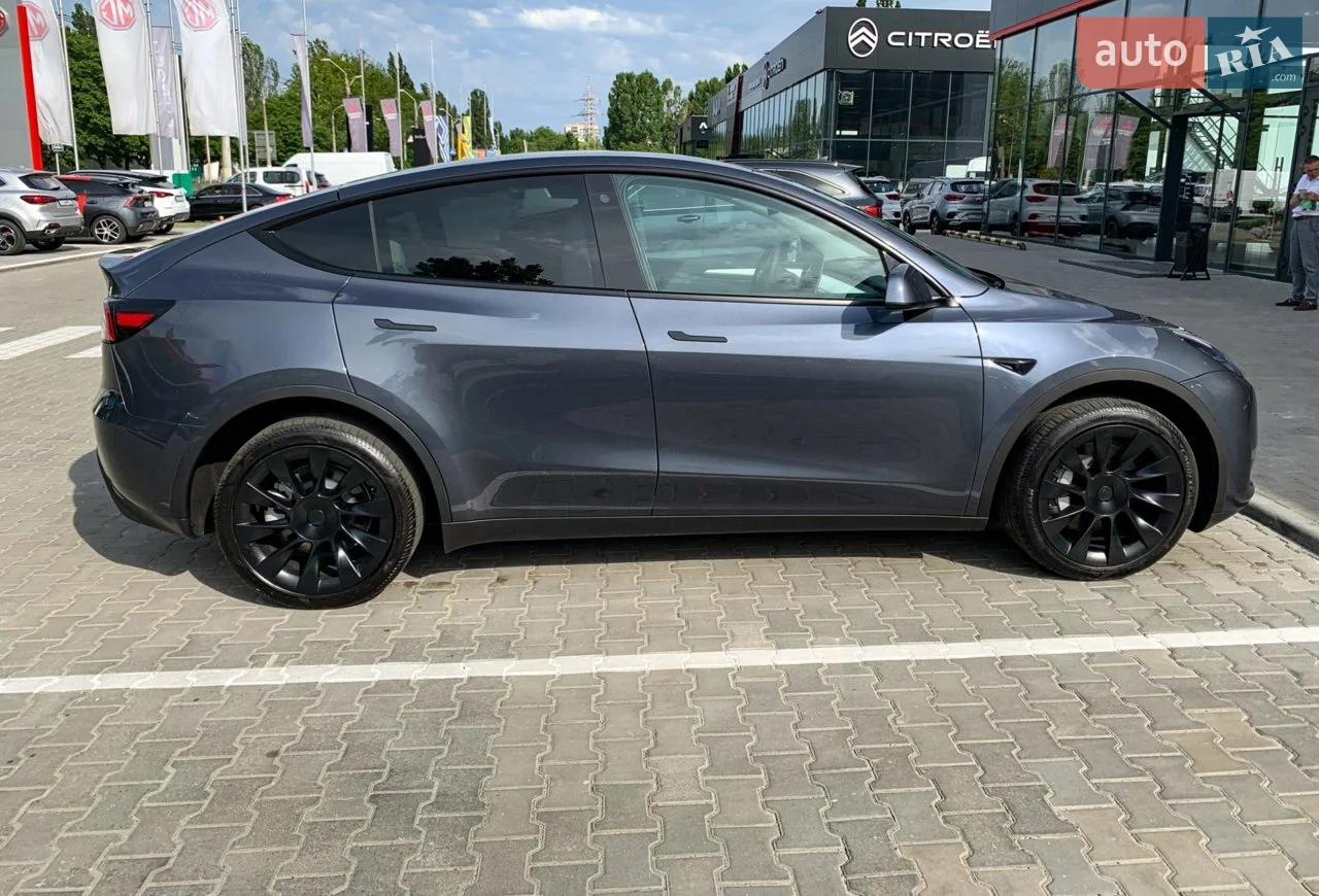 2023 Tesla Model Y - мініатюра 17