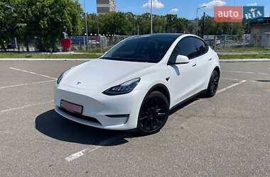 Внедорожник / Кроссовер Tesla Model Y 2022 в Киеве