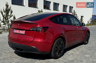 Внедорожник / Кроссовер Tesla Model Y 2021 в 