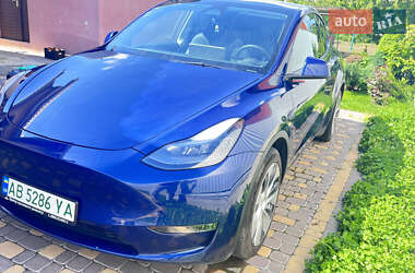 Внедорожник / Кроссовер Tesla Model Y 2023 в 