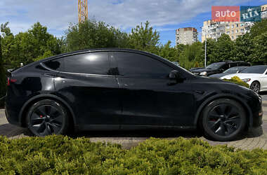 Внедорожник / Кроссовер Tesla Model Y 2022 в 