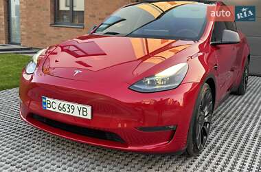 Внедорожник / Кроссовер Tesla Model Y 2021 в 