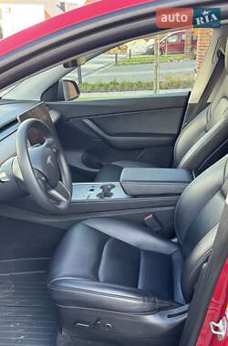 Внедорожник / Кроссовер Tesla Model Y 2021 в 
