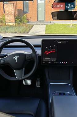 Внедорожник / Кроссовер Tesla Model Y 2021 в 