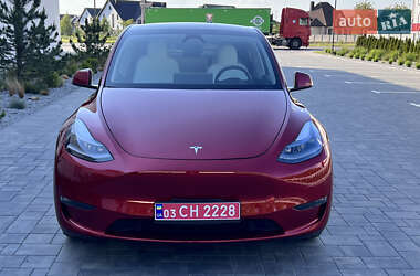 Внедорожник / Кроссовер Tesla Model Y 2024 в 