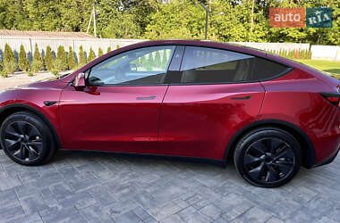 Внедорожник / Кроссовер Tesla Model Y 2024 в 