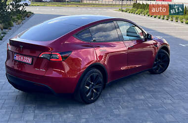Внедорожник / Кроссовер Tesla Model Y 2024 в 