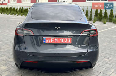 Позашляховик / Кросовер Tesla Model Y 2021 в 