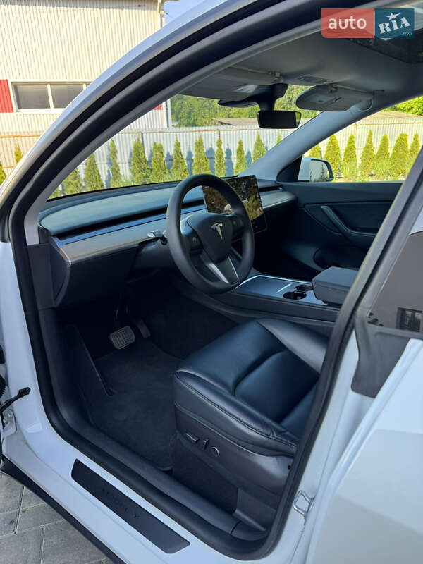 Внедорожник / Кроссовер Tesla Model Y 2022 в Луцке фото 15 Внедорожник / Кроссовер Tesla Model Y 2022 в Луцке