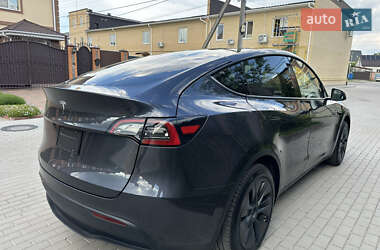 Внедорожник / Кроссовер Tesla Model Y 2024 в 