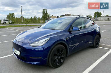 Внедорожник / Кроссовер Tesla Model Y 2021 в 