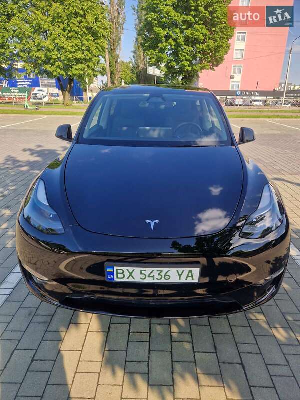 Позашляховик / Кросовер Tesla Model Y 2023 в Хмельницькому