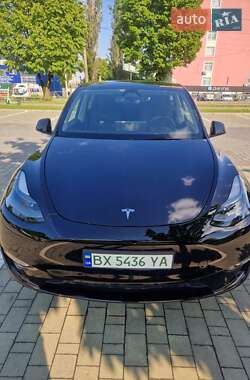 Внедорожник / Кроссовер Tesla Model Y 2023 в 
