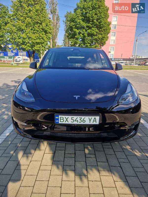 Позашляховик / Кросовер Tesla Model Y 2023 в Хмельницькому