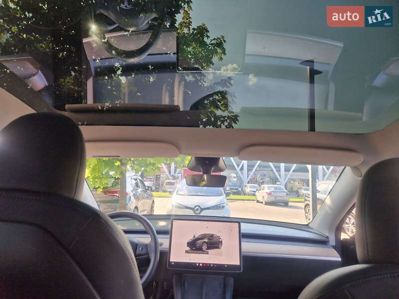 Позашляховик / Кросовер Tesla Model Y 2023 в Хмельницькому
