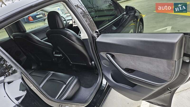 Внедорожник / Кроссовер Tesla Model Y 2020 в Киеве фото 18 Внедорожник / Кроссовер Tesla Model Y 2020 в Киеве