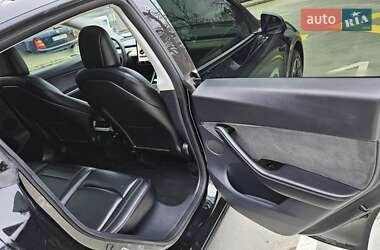 Внедорожник / Кроссовер Tesla Model Y 2020 в 