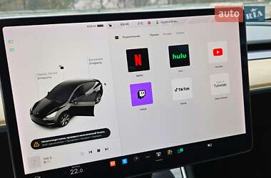 Внедорожник / Кроссовер Tesla Model Y 2020 в 